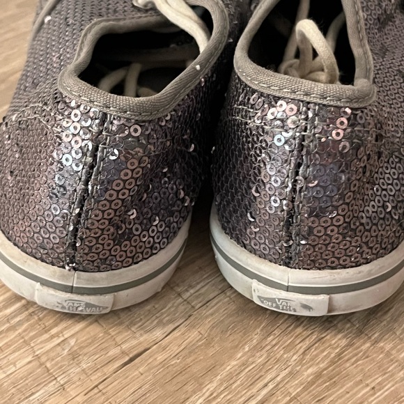 Vans Sequins a Sparkles 6 - Picture 4 of 6